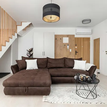 Appartamento Dwupoziomowy W Wisle Z Widokiem Na Gory, Biurkiem I Klimatyzacja By Renters *