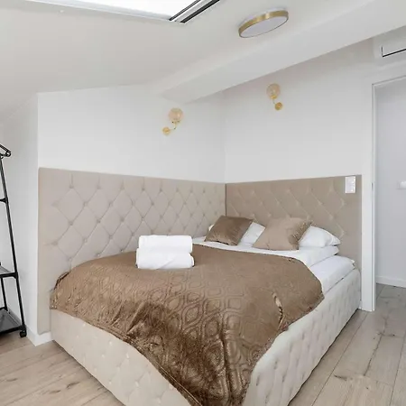 Apartment Dwupoziomowy W Wisle Z Widokiem Na Gory, Biurkiem I Klimatyzacja By Renters *