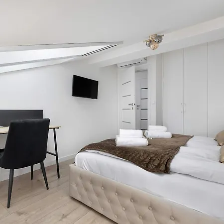 Dwupoziomowy W Wisle Z Widokiem Na Gory, Biurkiem I Klimatyzacja By Renters Weichsel
