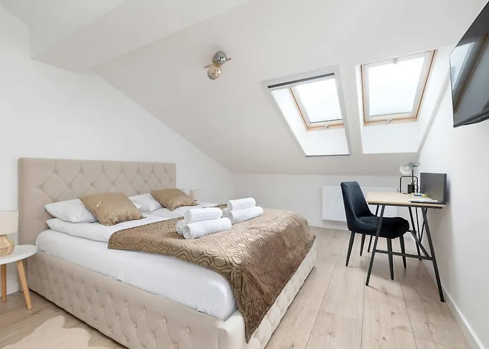 Appartamento Dwupoziomowy W Wisle Z Widokiem Na Gory, Biurkiem I Klimatyzacja By Renters