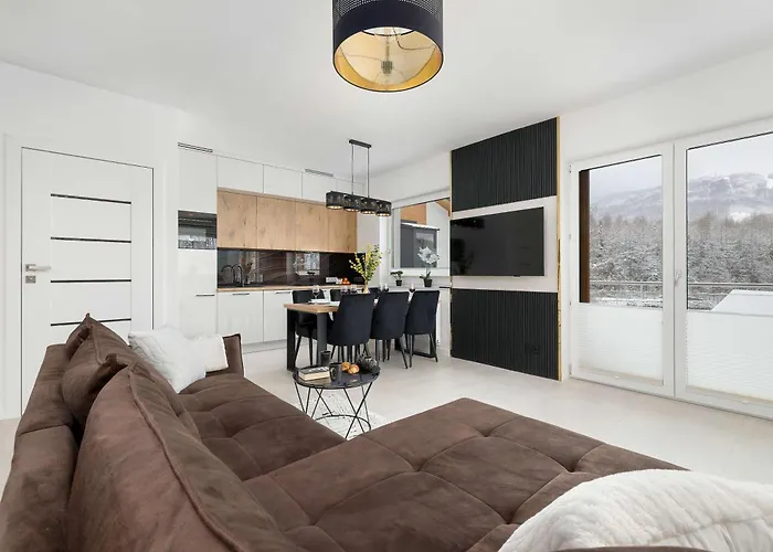 Dwupoziomowy W Wisle Z Widokiem Na Gory, Biurkiem I Klimatyzacja By Renters Wisła